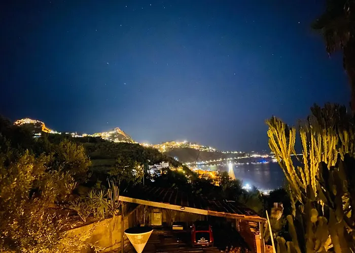 Luxury Vittorianna Etna- Taormina & Seaview With Pool ヴィラ *