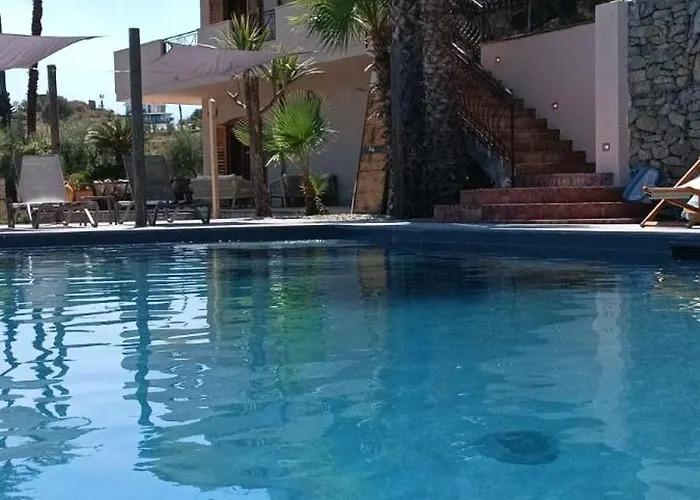 Luxury Vittorianna Etna- Taormina & Seaview With Pool ヴィラ