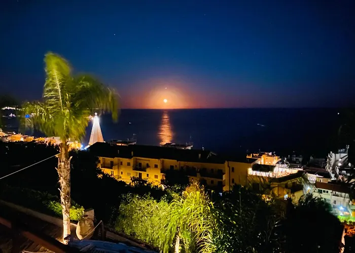 Luxury Vittorianna Etna- Taormina & Seaview With Pool Villa *