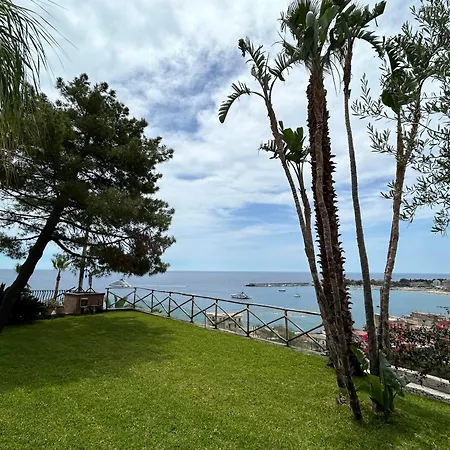 Luxury Vittorianna Etna- Taormina & Seaview With Pool * Giardini Naxos