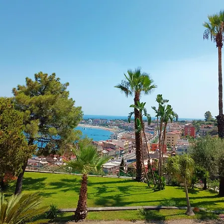 ‚luxury' Vittorianna Etna- Taormina & Seaview With Pool Giardini Naxos