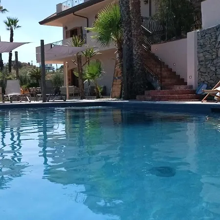 ‚luxury' Vittorianna Etna- Taormina & Seaview With Pool Villa