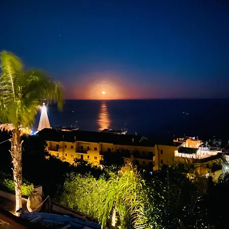 Luxury Vittorianna Etna- Taormina & Seaview With Pool Villa *