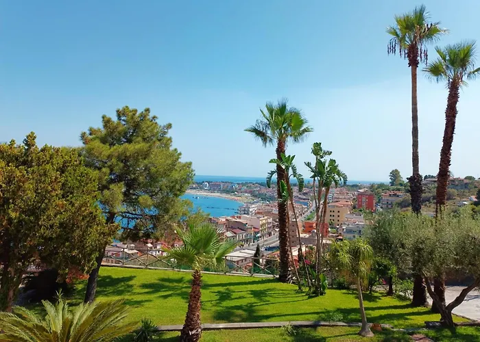 Luxury Vittorianna Etna- Taormina & Seaview With Pool Giardini Naxos